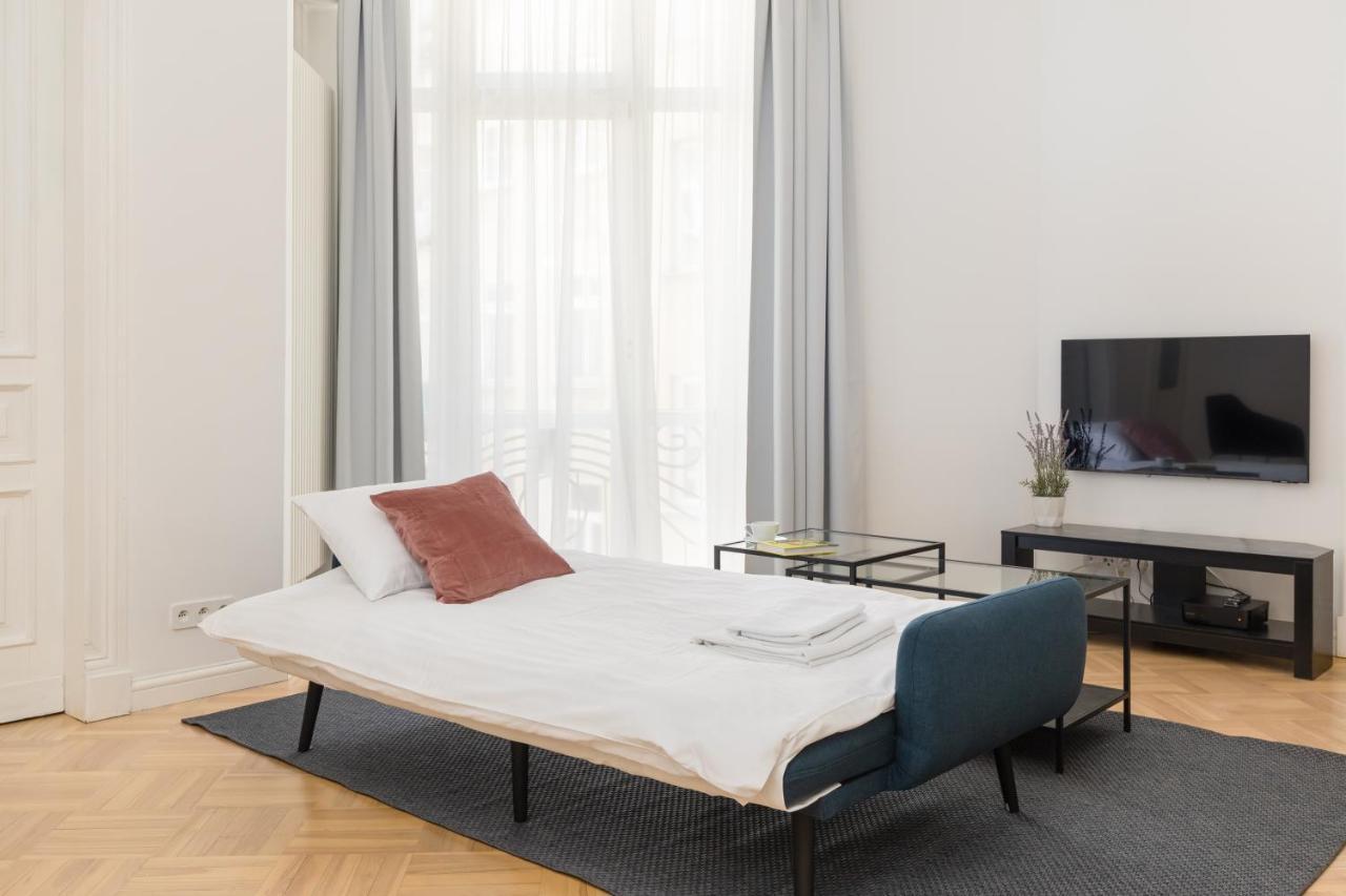 Marszalkowska 58 - Classy Two Bedroom Apartment With Balcony By Noclegi Renters Warschau Exterior foto