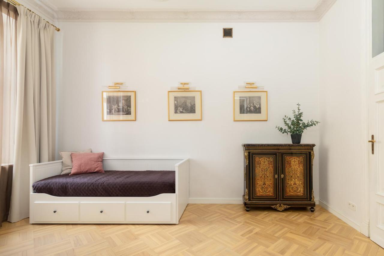 Marszalkowska 58 - Classy Two Bedroom Apartment With Balcony By Noclegi Renters Warschau Exterior foto